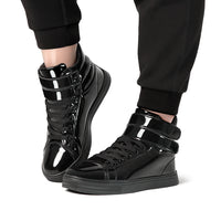 Alexandra Glossy Sneaker